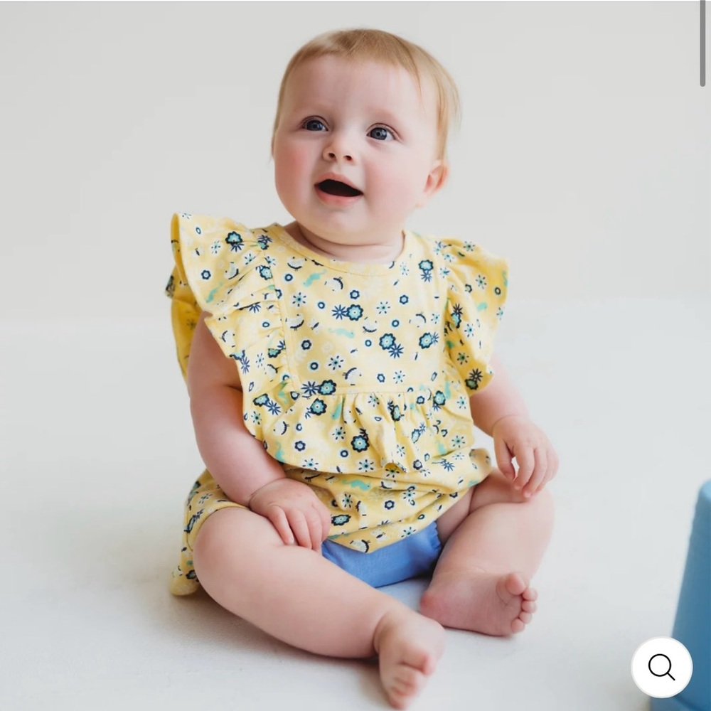 NWT 6-12 Month LILLY AND SID 2PC FRILL TUNIC & CHAMBRAY BLOOMER